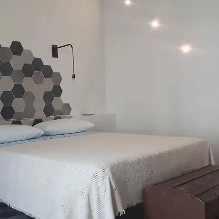 Casa Maltese Ri Шикли